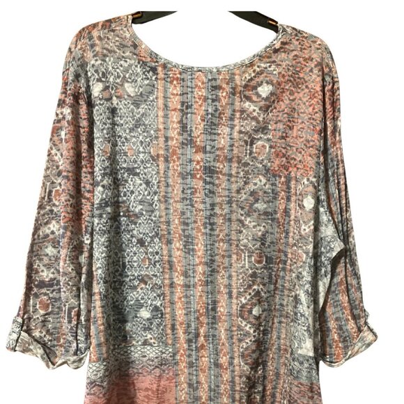 Catherines Multi-Colored V-Neck Top 2X - Picture 5 of 5